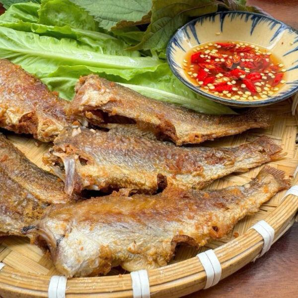 Khô cá đù nguyên con